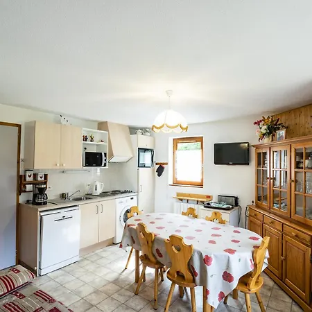 3 Pieces Chatel, 6 Pers, Balcon Sud, Proche Centre Et Navettes, Parking Inclus